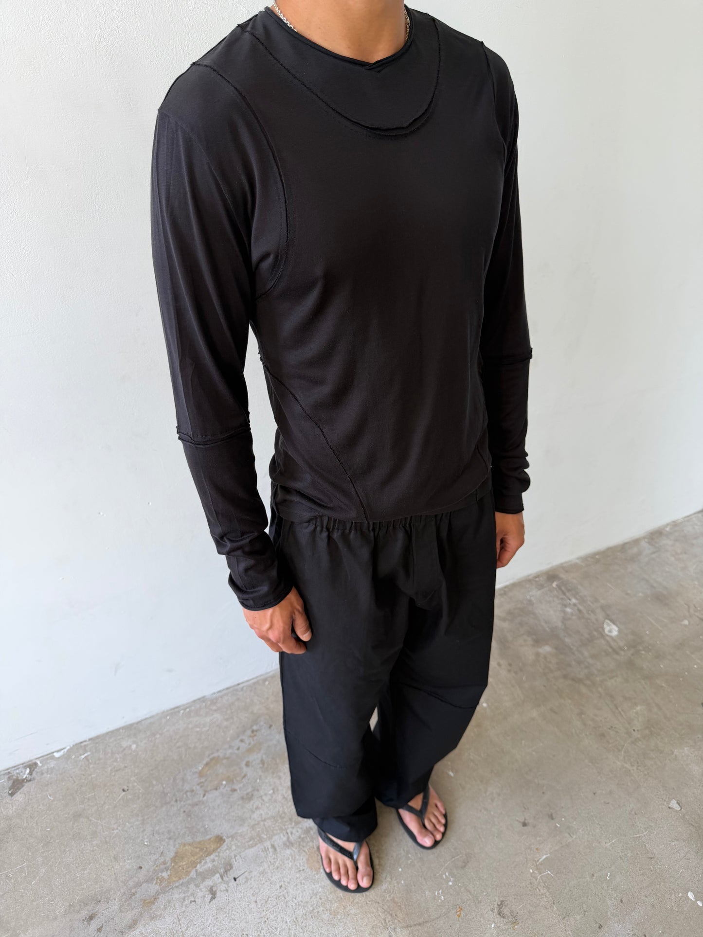 INSERT V LONGSLEEVE