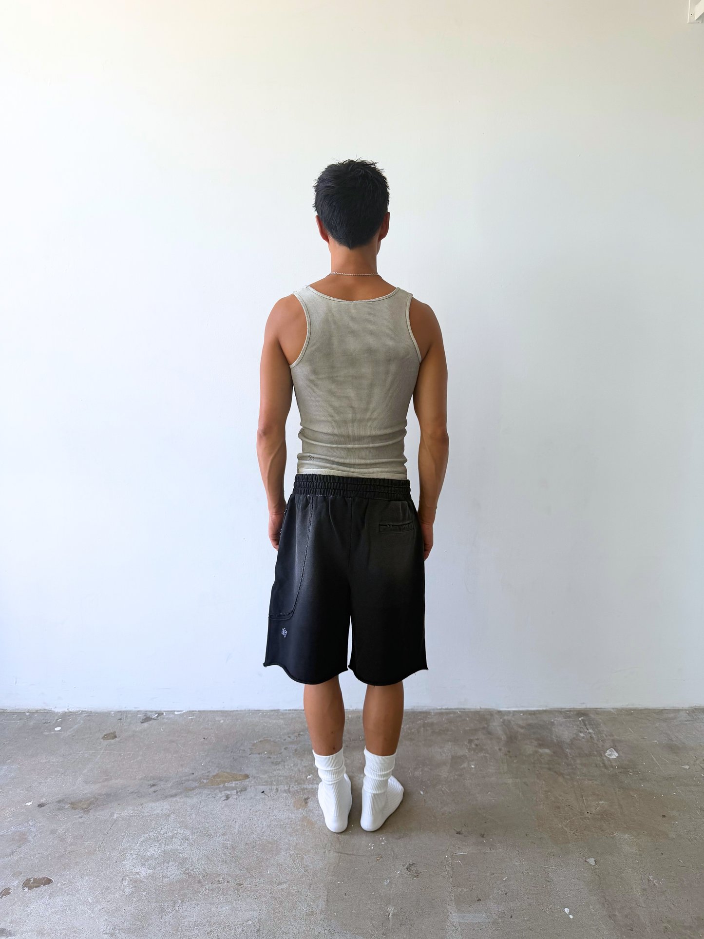 INSERT SWEATSHORTS